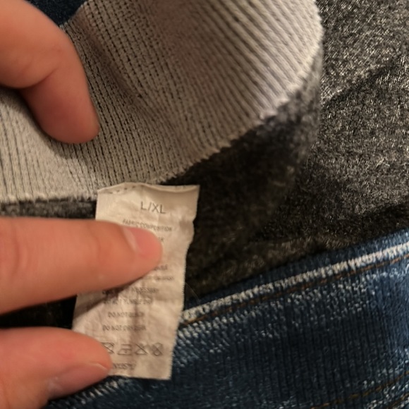 Icon Apparel sweatpants.  Look like jeans size L/XL - Picture 11 of 12